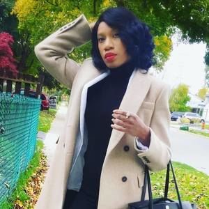 Meet your Posher, Stephanie